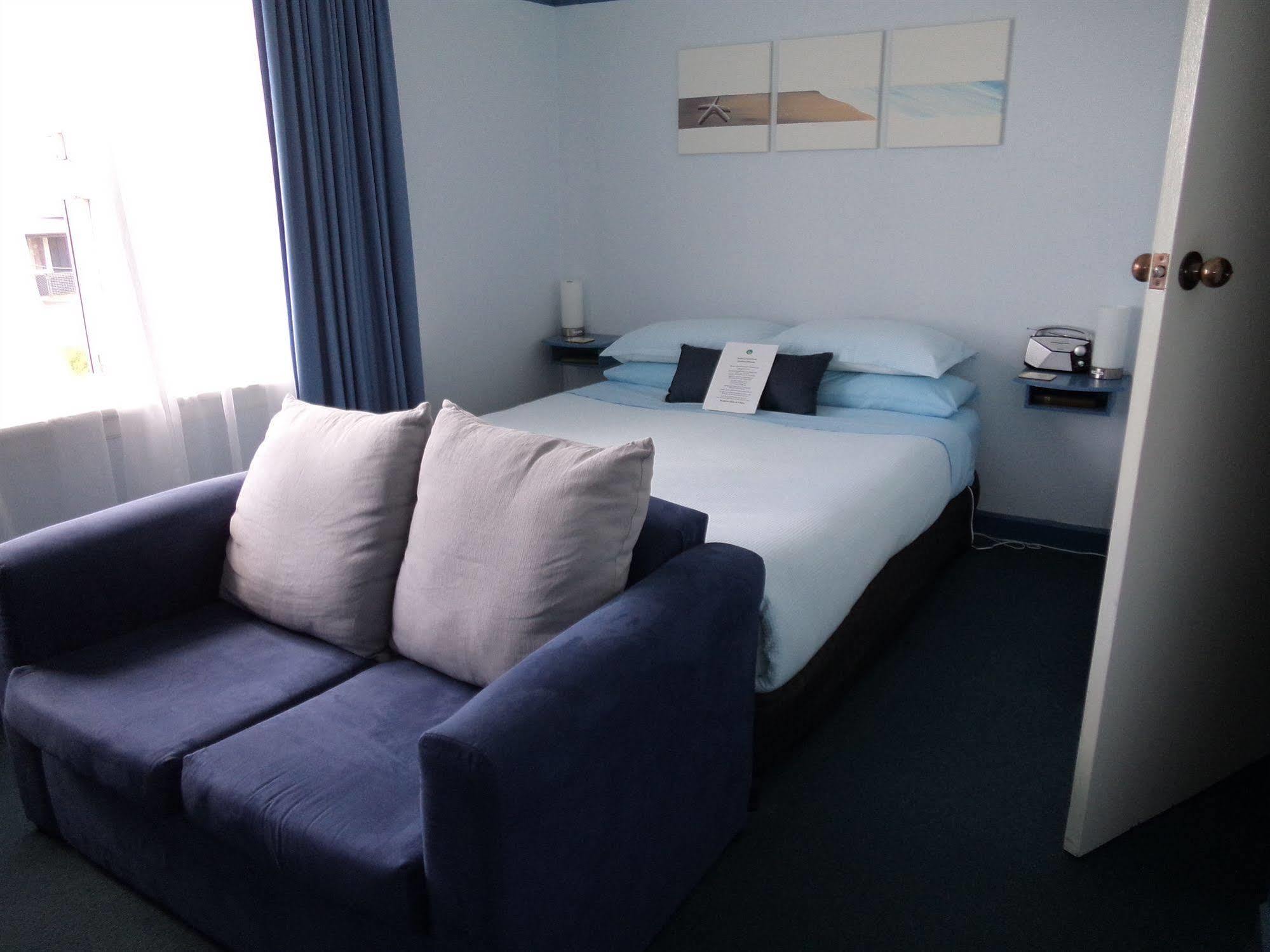 Freycinet Waters 4* Swansea