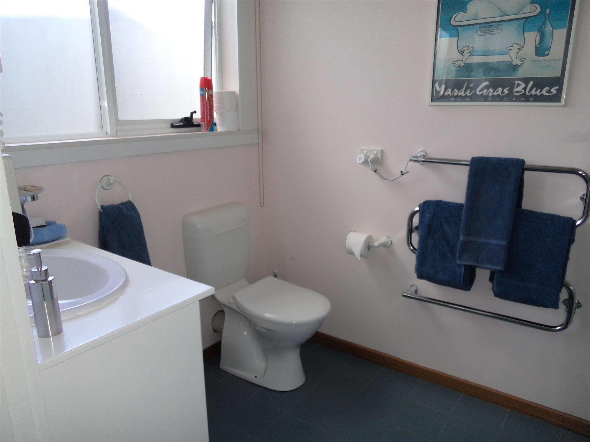 Freycinet Waters 4* Swansea